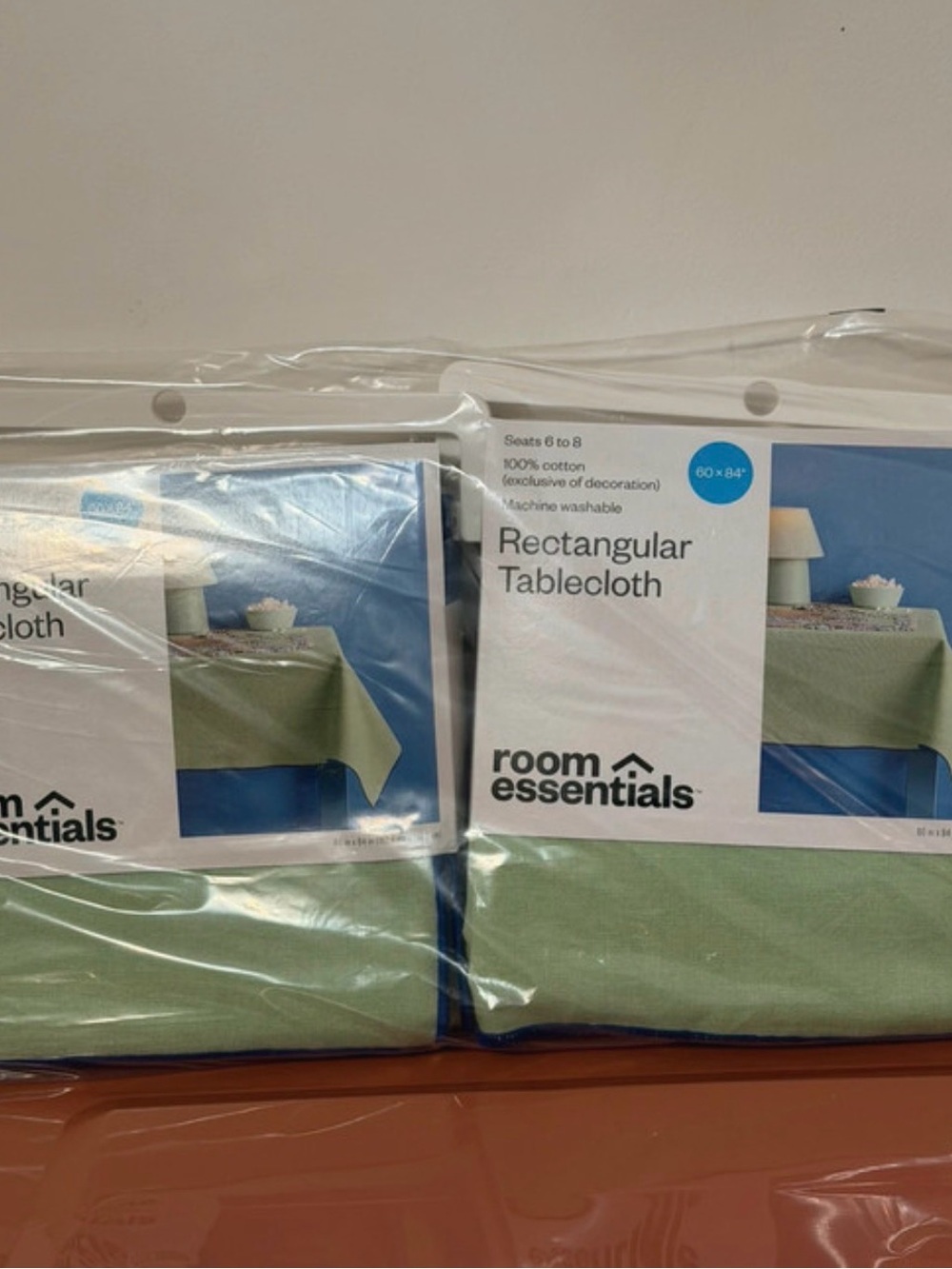 Room Essentials Rectangular Tablecloth in Light Green pack of 2 nwt